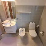 アパート 3 Min To Forest With Private Kitchen, Toilet And Living