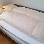 3 Min To Forest With Private Kitchen, Toilet And Living アパート