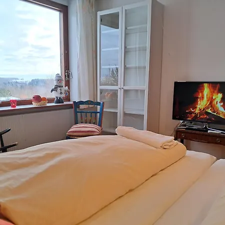 3 Min To Forest With Private Kitchen, Toilet And Living Lägenhet Frederikshavn